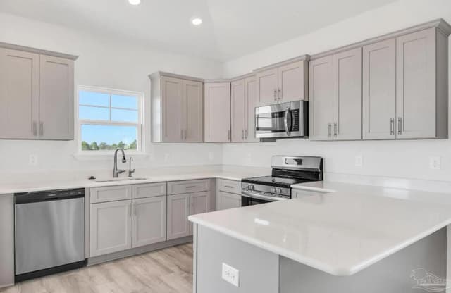 5887 Grayton Park Ln property photo