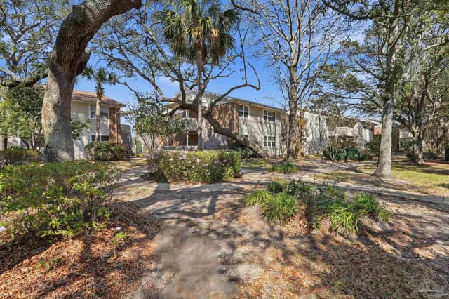 1200 Shoreline Dr # 413 property photo