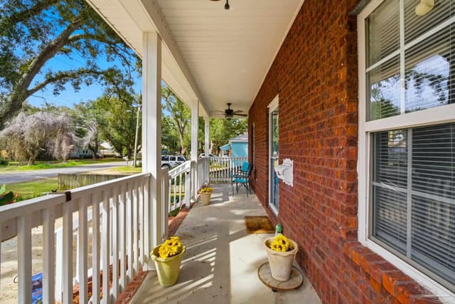 542 S 1st St, Pensacola FL 32507 photo 10