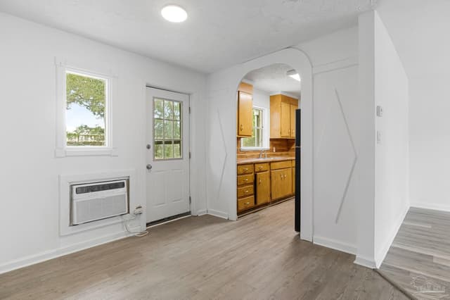 113 Berkley Dr property photo