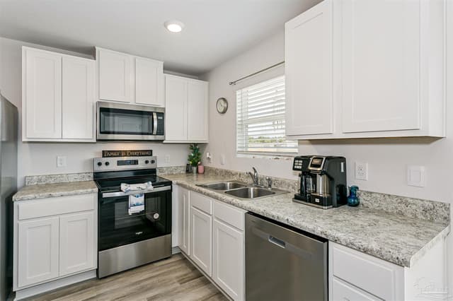 4334 Damselfly Dr, Milton FL 32583 photo 7