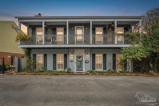 109 Calle De Santiago Ct, Pensacola FL 32502 exterior