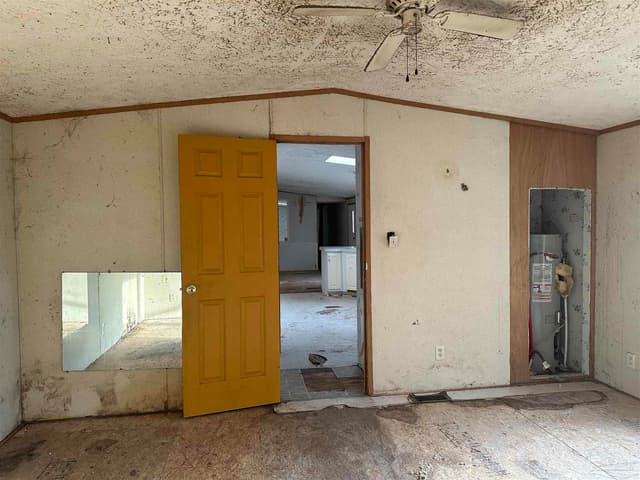 222 Vann Cir, Laurel Hill FL 32567 photo 13
