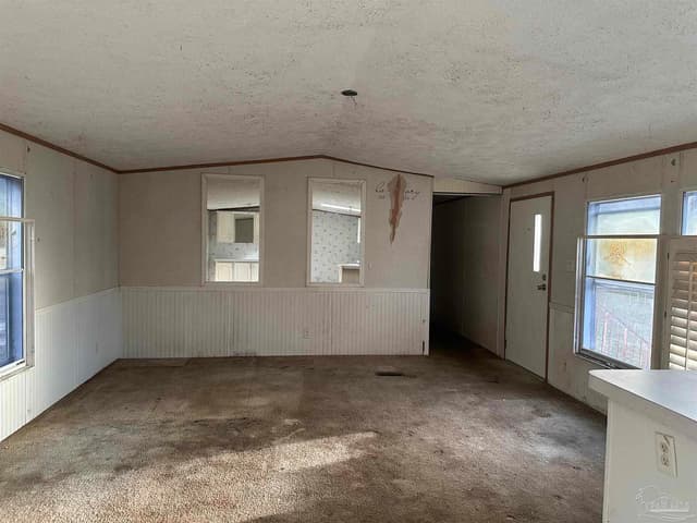 222 Vann Cir, Laurel Hill FL 32567 photo 15