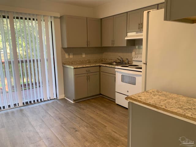 750 Tumbleweed Trl, Pensacola FL 32534 photo 3