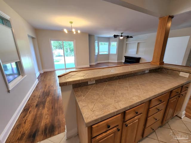 206 Berry Rd property photo