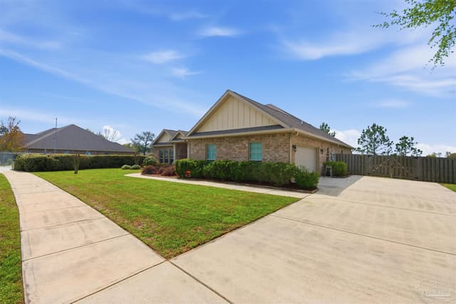 2677 Tulip Hill Rd, Pace FL 32571 photo 2