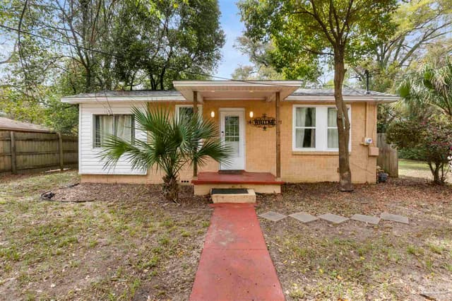 3211 N Hayne St, Pensacola FL 32503 exterior
