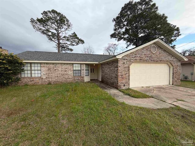 846 Amberway Dr, Pensacola FL 32506 photo 2