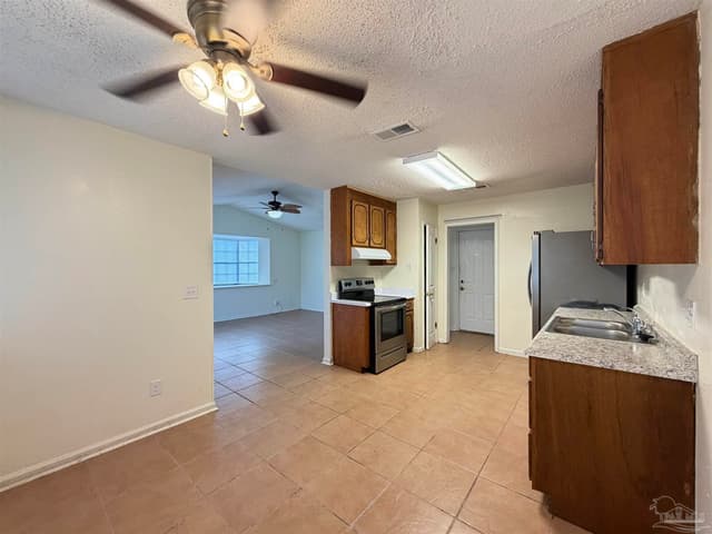 846 Amberway Dr, Pensacola FL 32506 photo 6