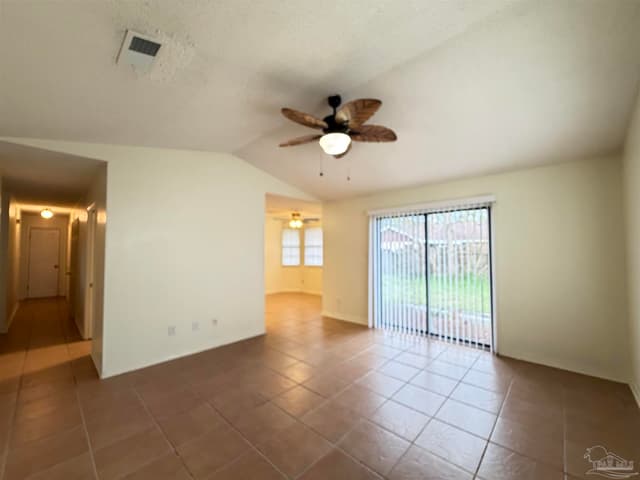 846 Amberway Dr property photo