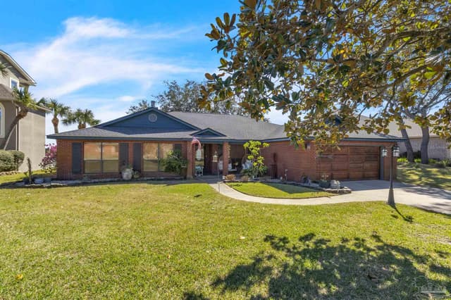 2017 Jessica Way, Navarre FL 32566 exterior