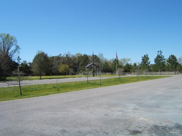 0 Cross St, Bagdad FL 32583 photo 9