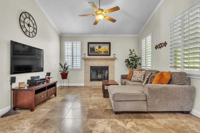 4401 Essex Terrace Cr, Pace FL 32571 photo 9