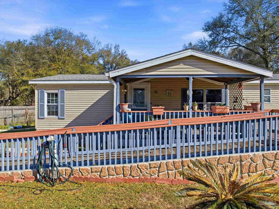 8962 Bluebell St, Milton FL 32583 photo 1