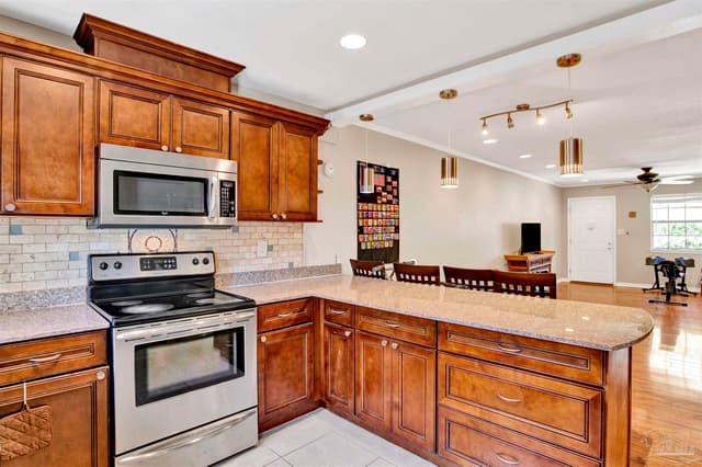 4344 Langley Ave # B 206 property photo