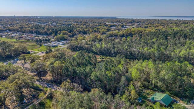 0 Guernsey Rd, Pace FL 32571 photo 8