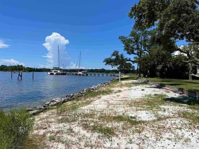 634 Silvershore Dr, Pensacola FL 32507 photo 13