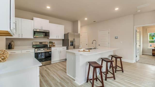 8792 Philippi St, Milton FL 32583 photo 6