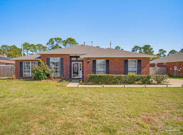 676 Buoy Dr, Pensacola FL 32507 exterior