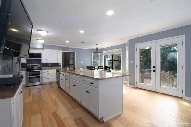 9012 Woodrun Rd, Pensacola FL 32514 photo 7