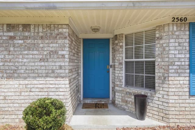 2560 Southern Oaks Dr, Cantonment FL 32533 photo 4