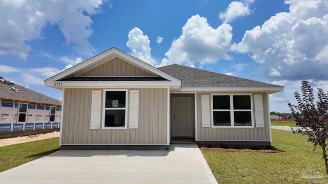 6533 Firefly Dr, Milton FL 32583 exterior