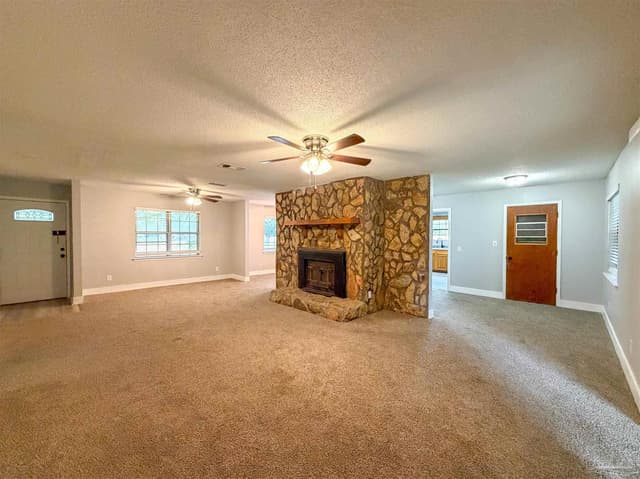 9682 Guidy Ln property photo