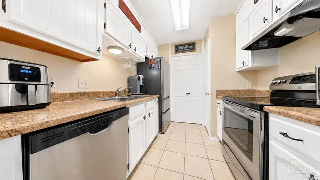 2303 Michigan Ave # E-8 property photo