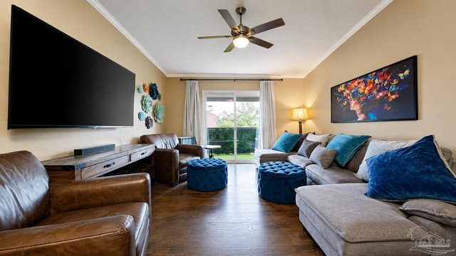2303 W Michigan Ave # 8, Pensacola FL 32526 exterior