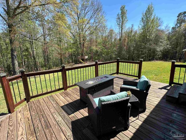 115 Cedar Ave property photo