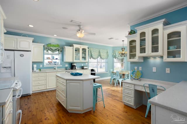 1206 Maldonado Dr, Pensacola Beach FL 32561 photo 9