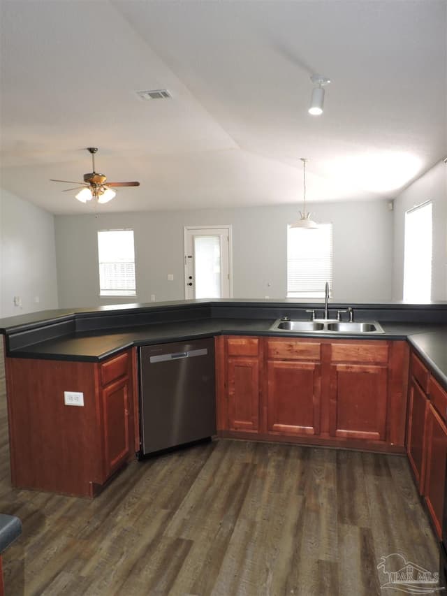 2310 Tall Oak Dr, Cantonment FL 32533 photo 13
