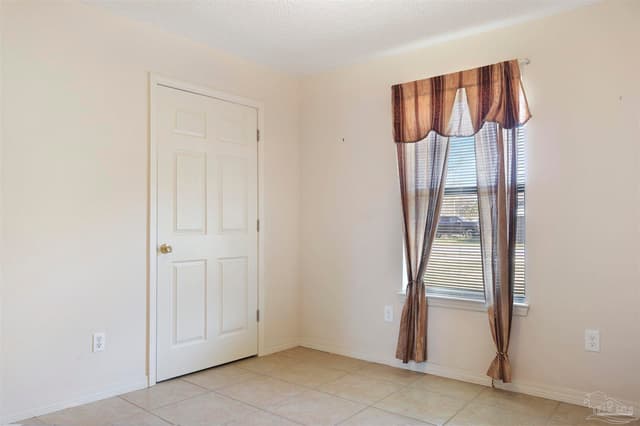 7725 W Jackson St, Pensacola FL 32506 photo 29