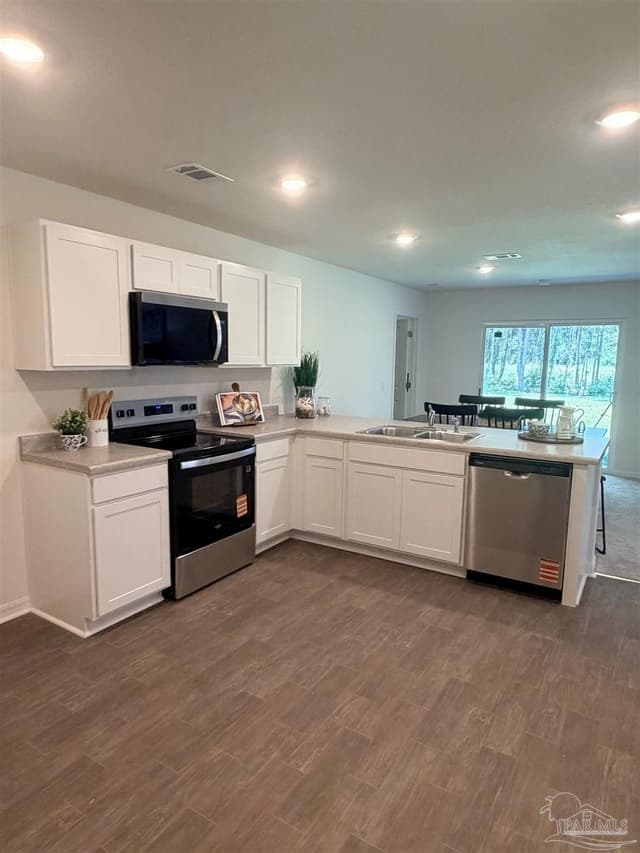 3998 Lancer St property photo