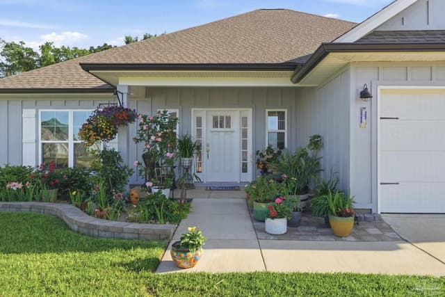 2078 Refuge Cir, Gulf Breeze FL 32563 exterior