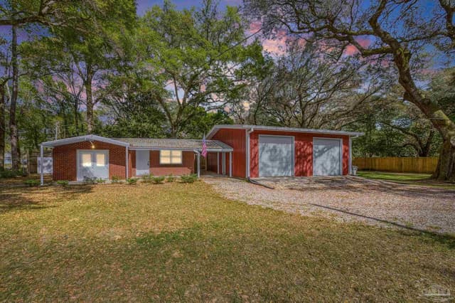 5524 Ormond Dr, Pensacola FL 32526 exterior
