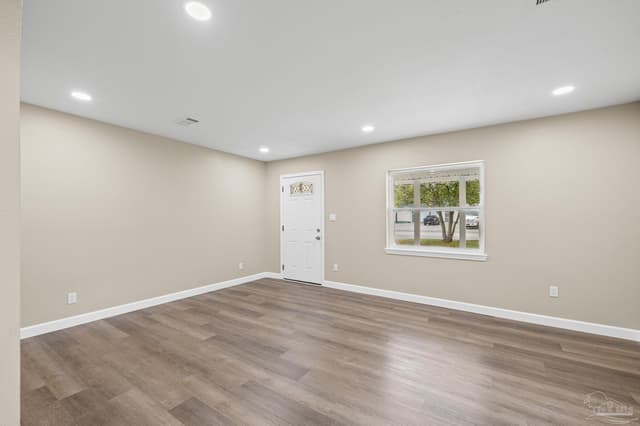 4819 W Jackson St, Pensacola FL 32506 photo 13