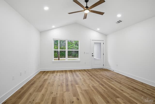 2894 N 25th Ave, Milton FL 32583 photo 6