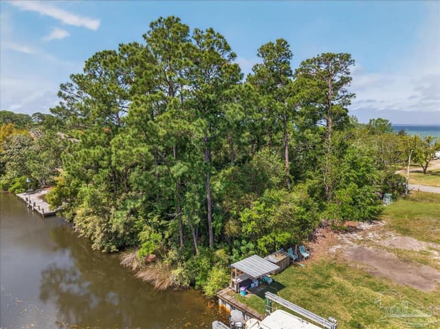 2943 Coral Strip Pkwy, Gulf Breeze FL 32563 photo 6