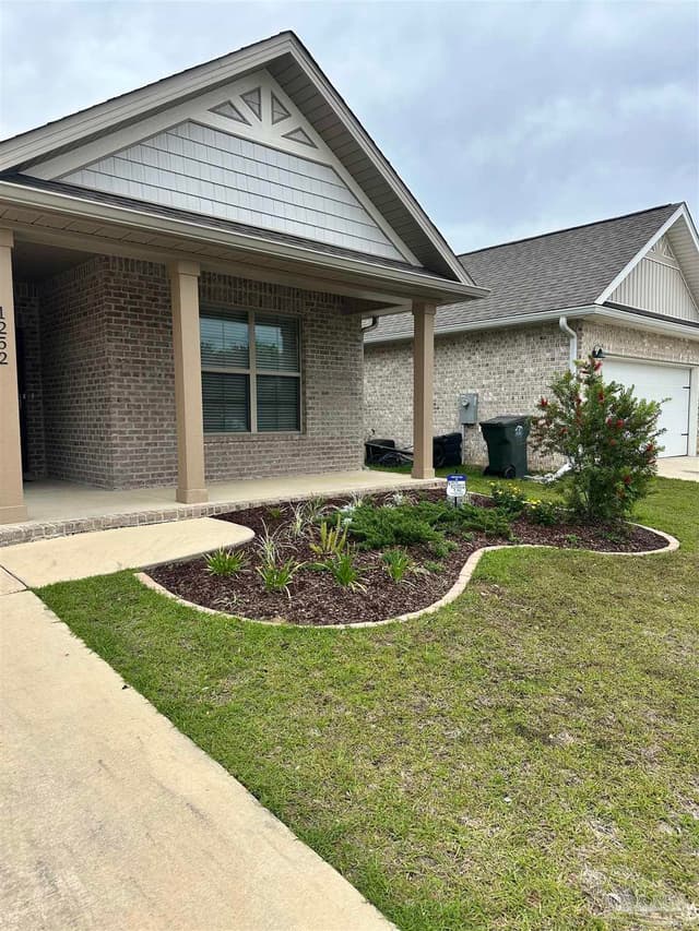 1252 Meadow Trl property photo