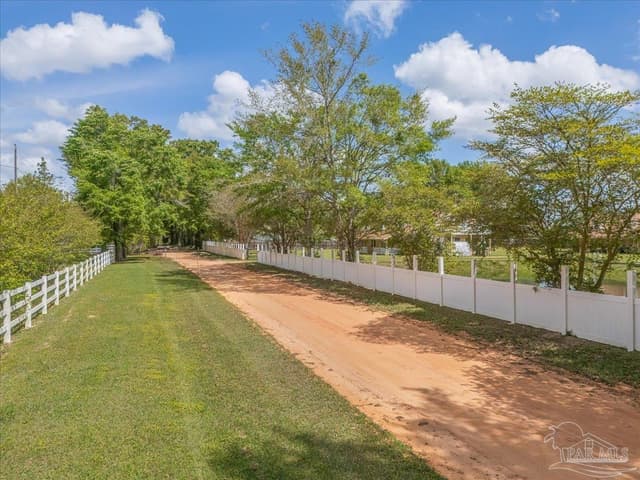 5556 Chalker Rd, Molino FL 32577 photo 5