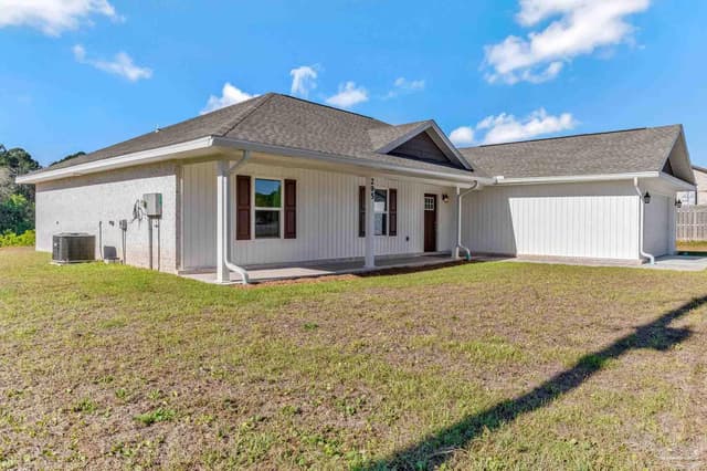 295 W Kingsfield Rd, Cantonment FL 32533 photo 6