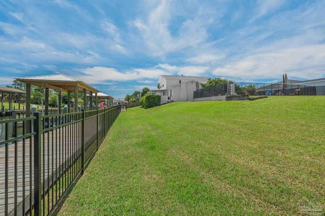 1044 Aquamarine Dr, Gulf Breeze FL 32563 photo 62