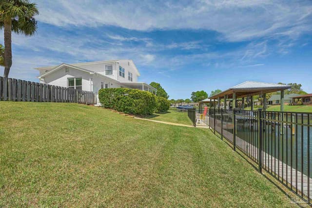1044 Aquamarine Dr, Gulf Breeze FL 32563 photo 61