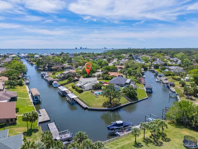 1044 Aquamarine Dr, Gulf Breeze FL 32563 photo 10