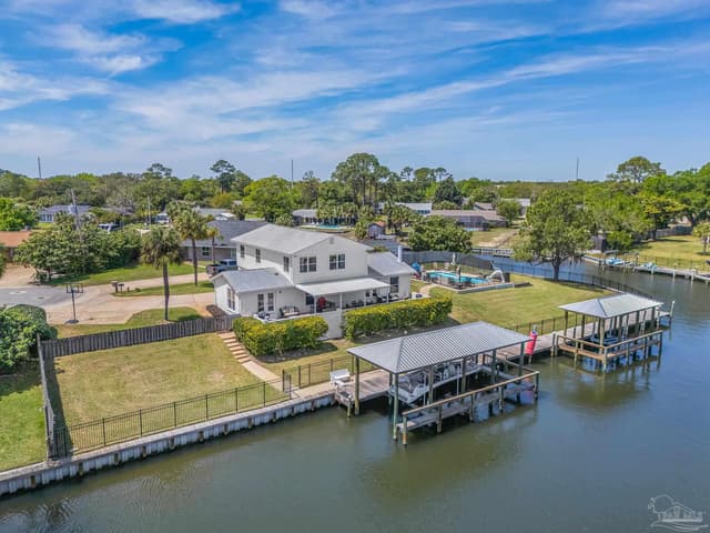 1044 Aquamarine Dr, Gulf Breeze FL 32563 photo 8
