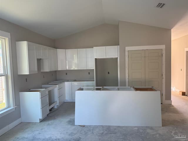 5208 Statler Ave property photo