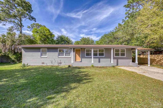 3740 Summer Dr, Pensacola FL 32504 exterior