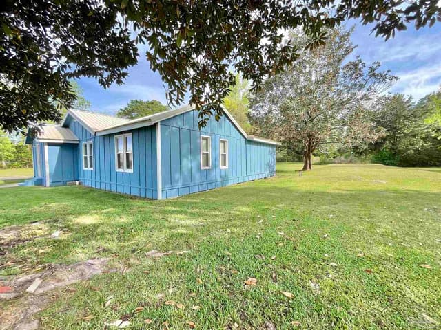 102 W Avenue A, Atmore AL 36502 photo 22